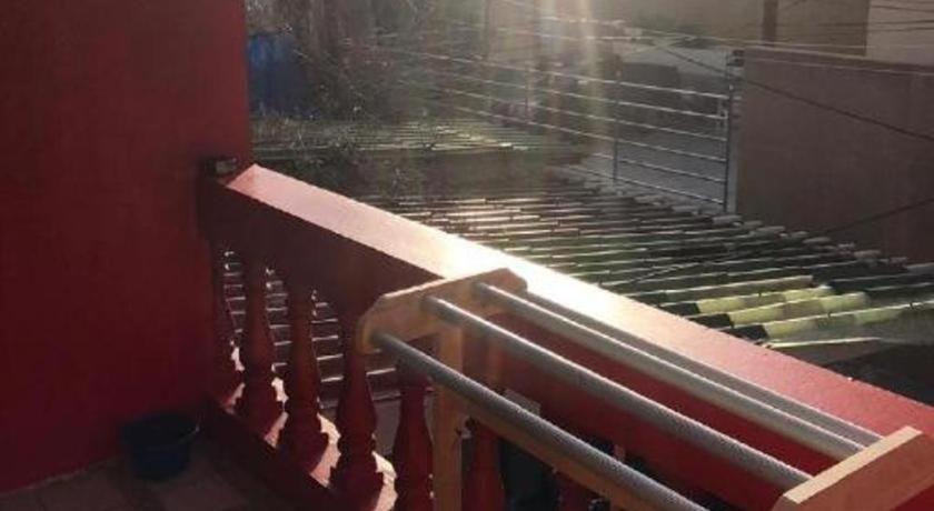 Oyo 1141 Ban Dao Hotel Csomtien-part Kültér fotó